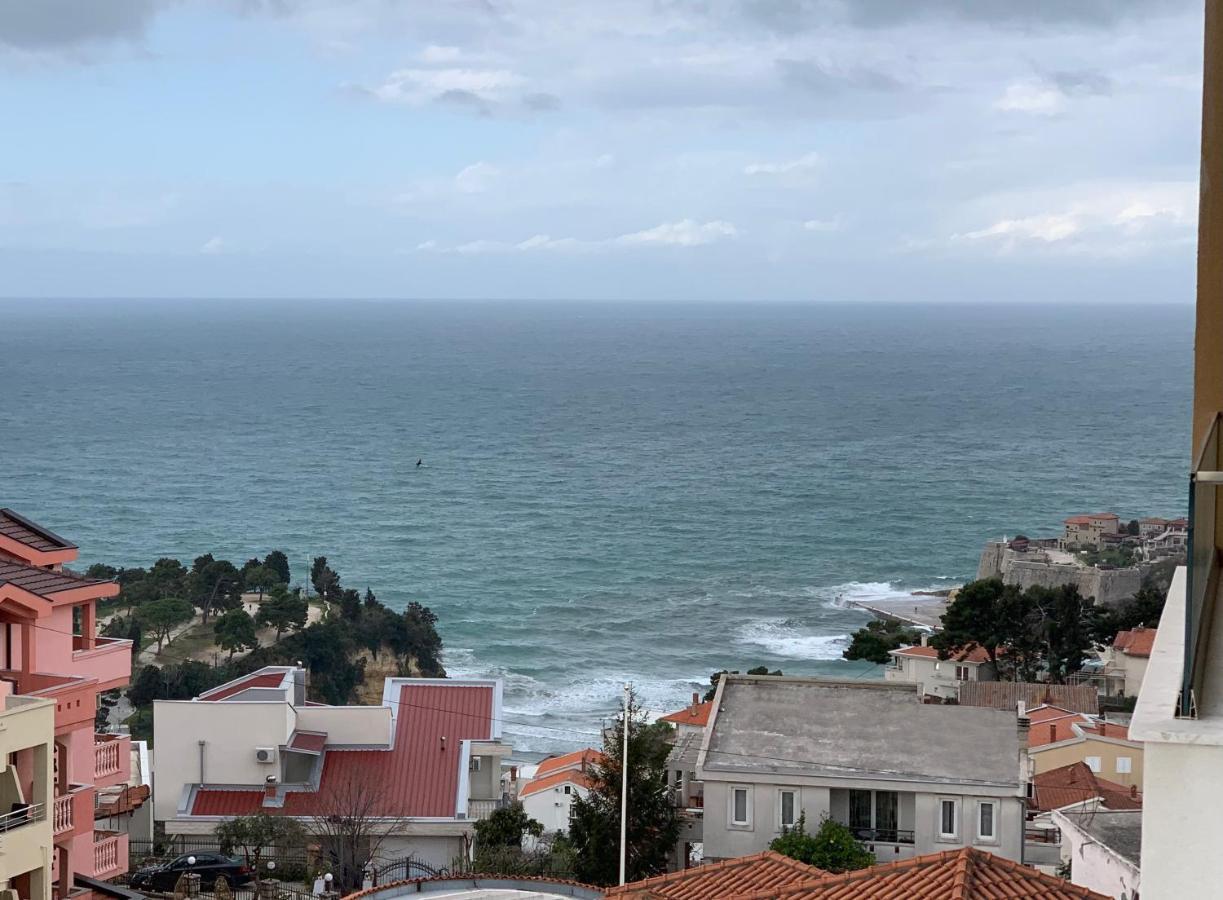 Art'S Apartment Mit Pool Ulcinj Pinjes Exterior foto